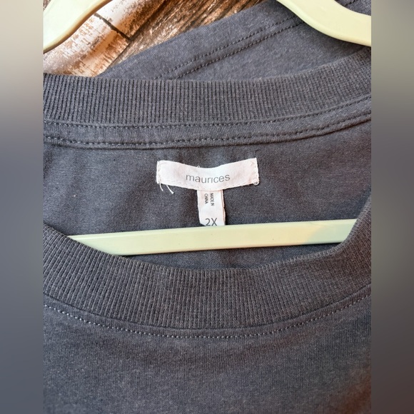 Maurices Tee - Picture 4 of 5